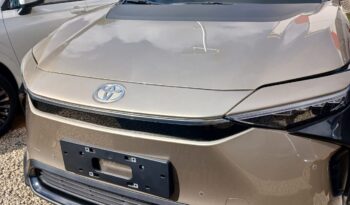 
										Brand New 2023 Toyota Venza full									