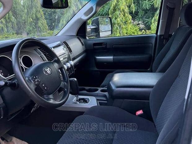 
								Foreign Used 2012 Toyota Tundra full									