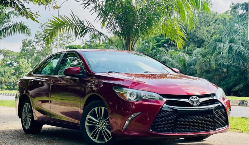 
								Foreign Used 2015 Toyota Camry full									