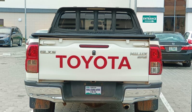 
								Naija Used 2019 Toyota Hilux full									