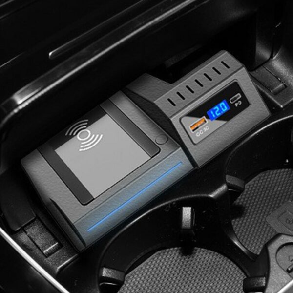 Mercedes Benz Wireless Charging-Panel