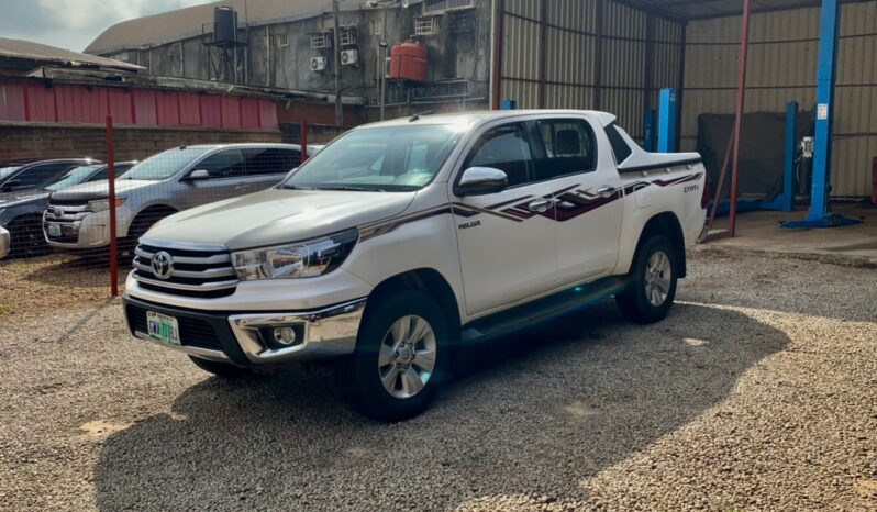 
								Naija Used 2019 Toyota Hilux full									
