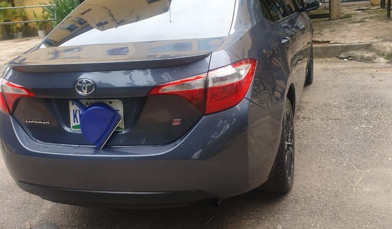 
								Naija Used 2015 Toyota Corolla full									